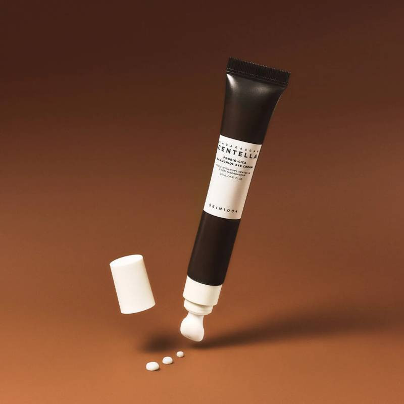 skin1004 madagascar centella probio cica bakuchiol eye cream 20ml 2 31748 skin1004 madagascar centella probio cica bakuchiol eye cream 20ml 2 31748